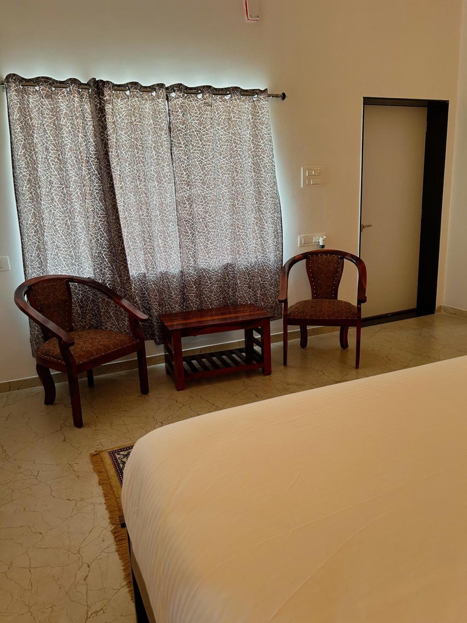 Jawai Empire Resort By Premier Hotels Pāli エクステリア 写真